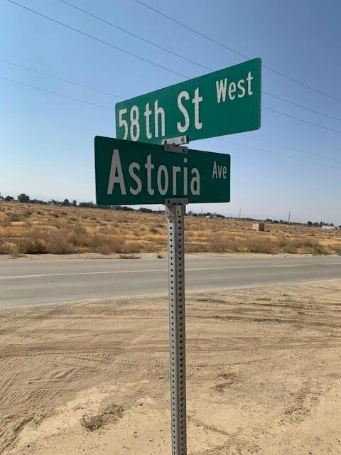 2455 58th St W, Rosamond, CA 93560 - photo 6