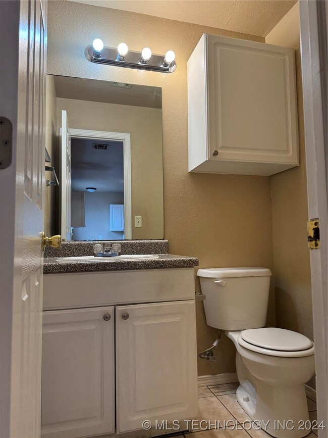 14216 S Hickory St, Glenpool, OK 74033 - photo 7