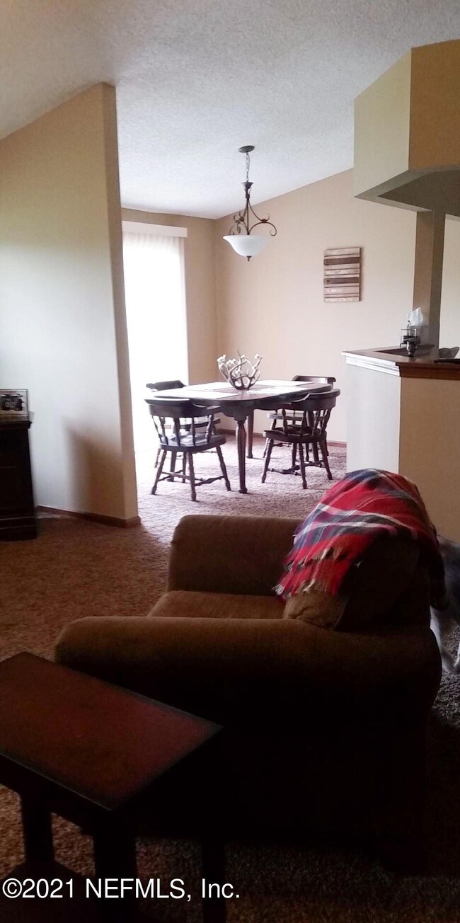 8117 Corky Ln, Jacksonville, FL 32244 - photo 6