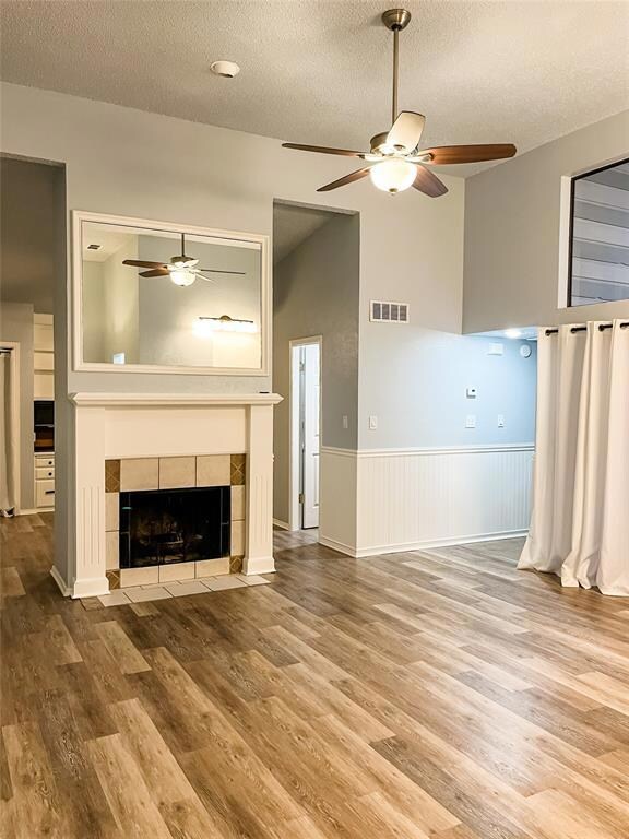 602 Bellaire Dr unit D, Hurst, TX 76053 - photo 3