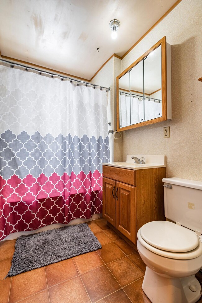 804 Spruce Dr, La Crescent, MN 55947 - photo 7