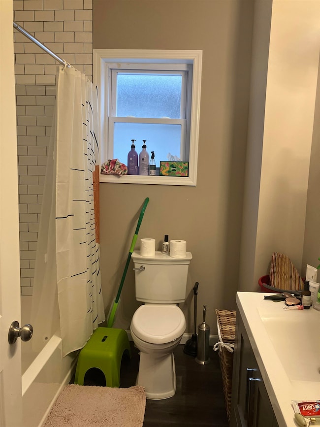 124 W 27th St unit 2, Bayonne, NJ 07002 - photo 2