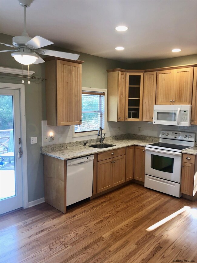 15 Forest Way, Gansevoort, NY 12831 - photo 7