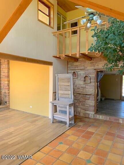 Foyer 1