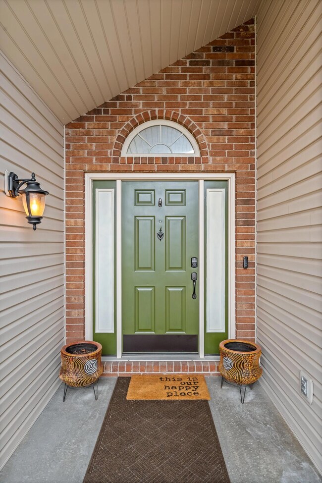 05-bernierave-115 - Front Doorway 2