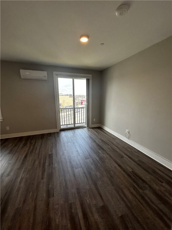 128 Dean St unit 202, Providence, RI 02903 - photo 4