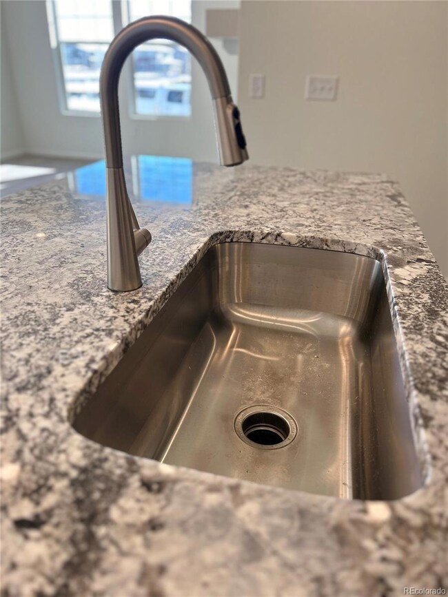 21123 E 63rd Dr, Aurora, CO 80019 - photo 6