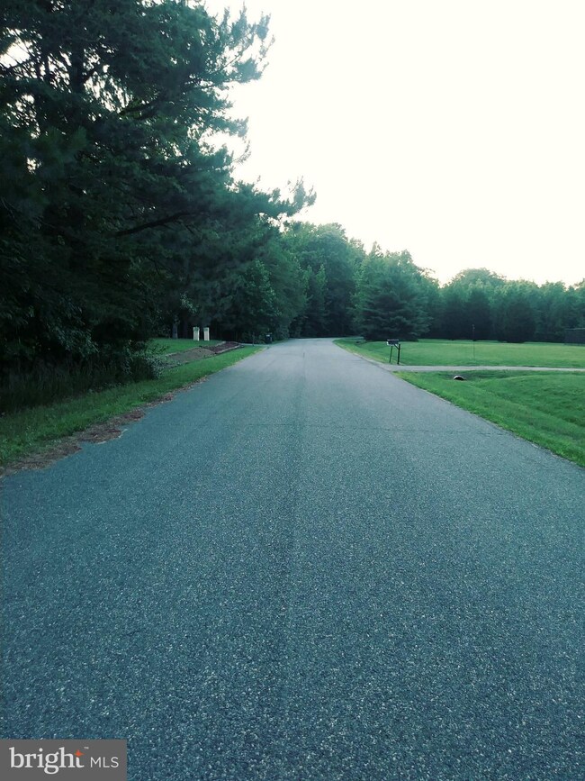 0 Kitchen Dr unit 1001889962, King George, VA 22485 - photo 6