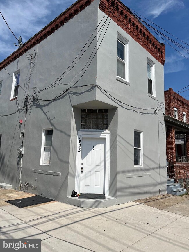 1423 S 10th St, Camden, NJ 08104 - photo 2