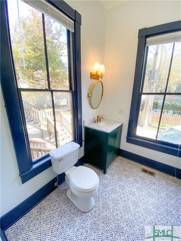 502 E Park Ave unit B, Savannah, GA 31401 - photo 4