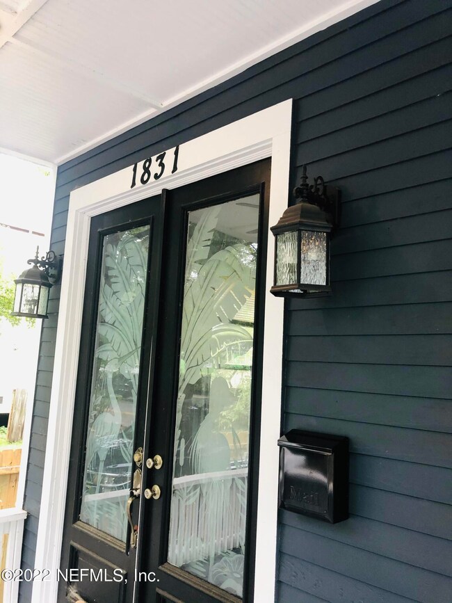 91C137E0-1AD7-44D9-9169-E57300E3986B