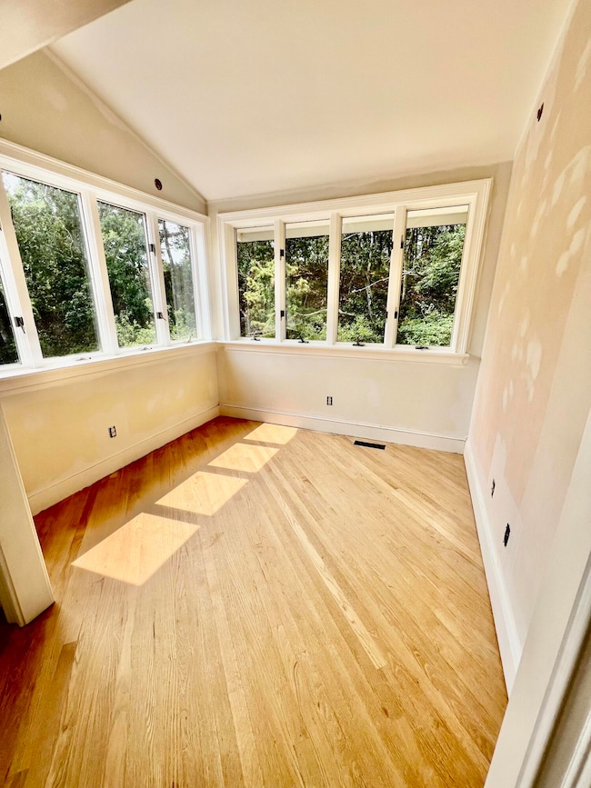 86 Harry Kemp Way unit 2, Provincetown, MA 2657 - photo 5