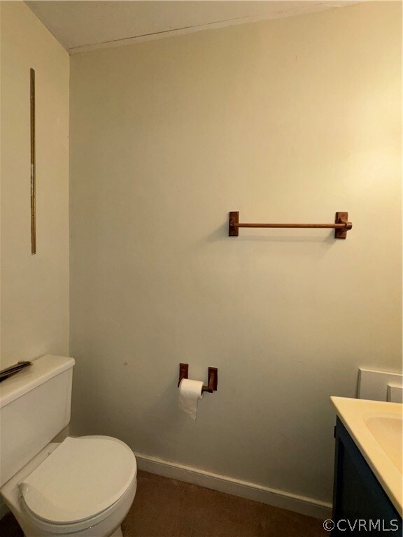 11613 Leiden Ln, Midlothian, VA 23112 - photo 2