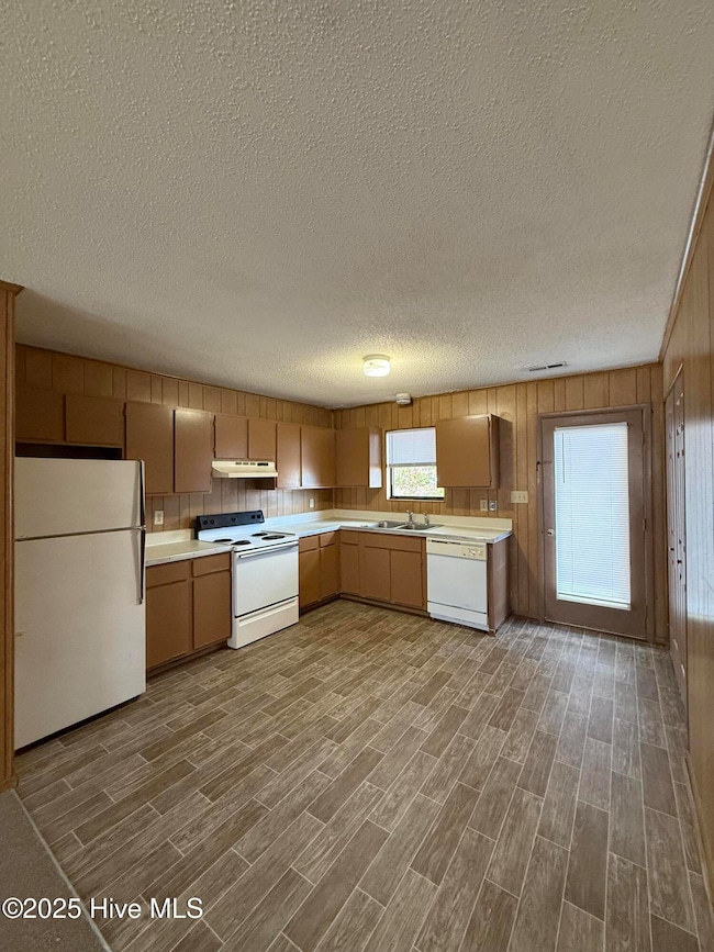 3800 Guardian Ave unit 32, Morehead City, NC 28557 - photo 3