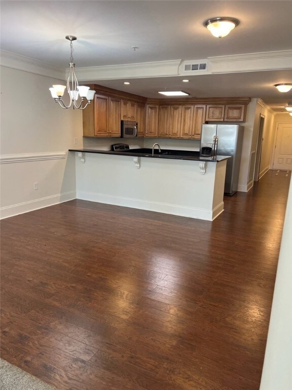 Eat-in area