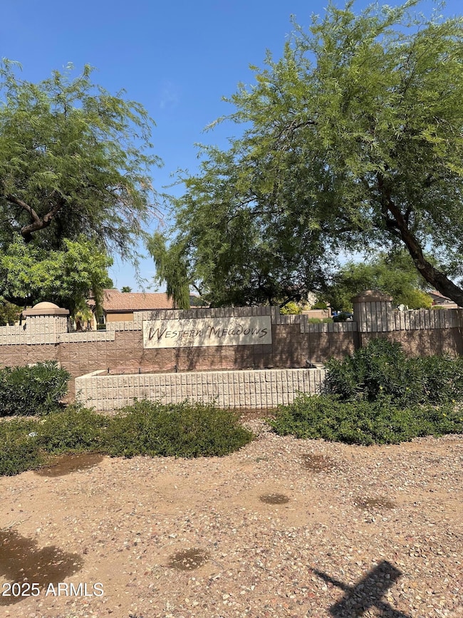 15756 W Redfield Rd, Surprise, AZ 85379 - photo 3