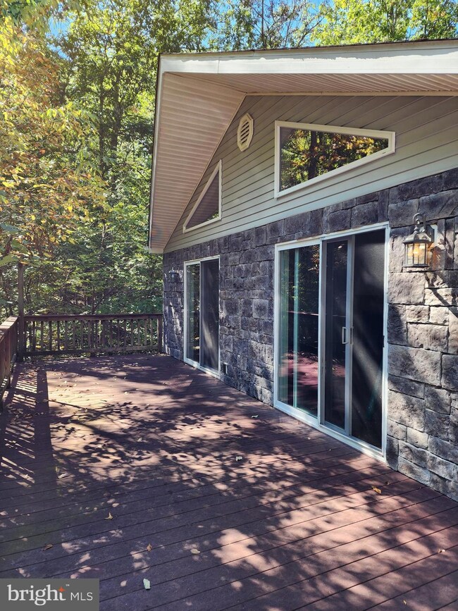 71 Mink Ct, Basye-Bryce Mountain, VA 22810 - photo 2