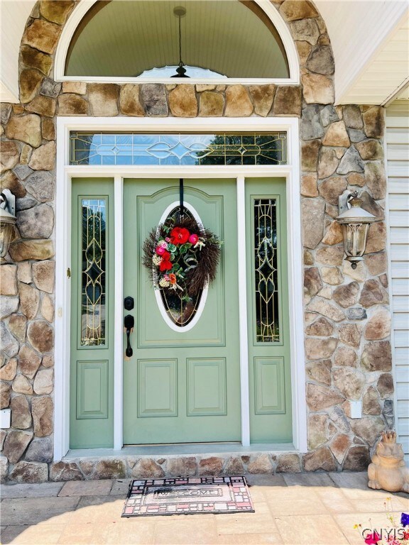 Welcome to 7674 Windsor Dr. North.