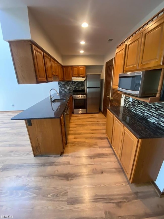 6 Davos Dr unit 8, Vernon, NJ 07462 - photo 4