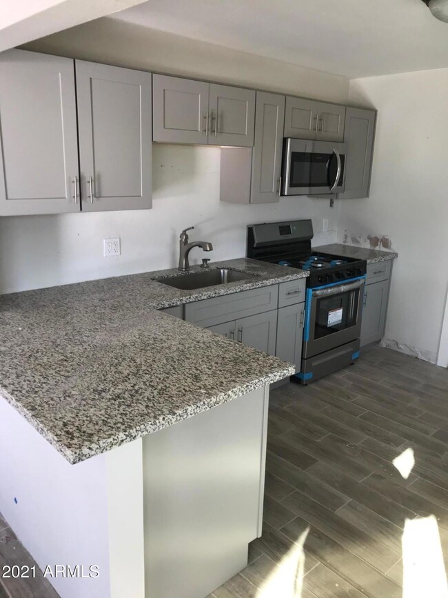 1212 E Tempe Dr, Tempe, AZ 85281 - photo 3