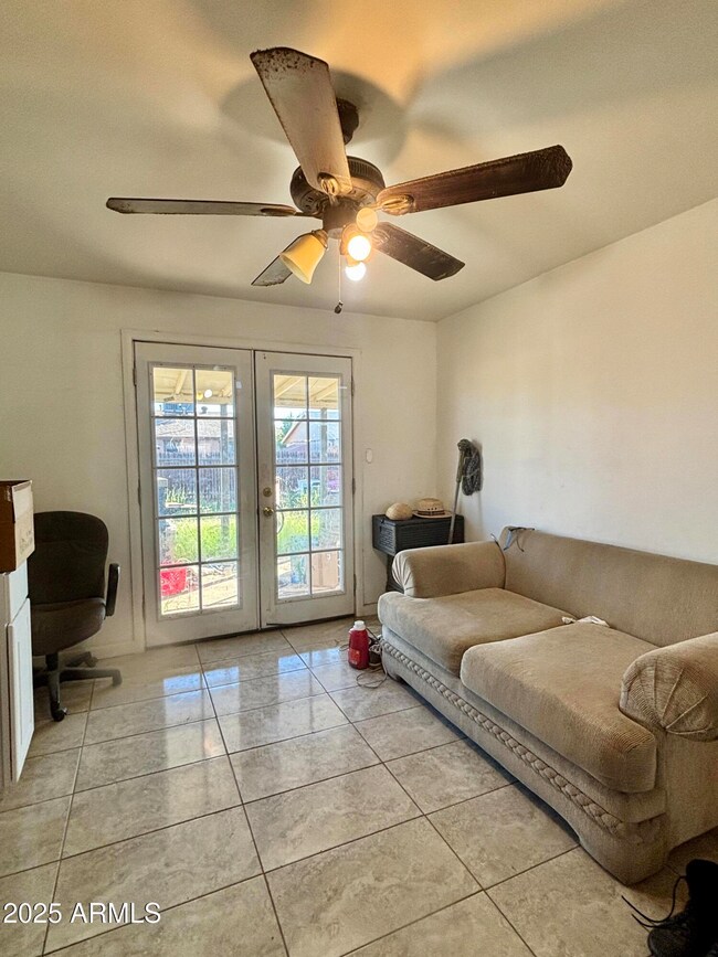 7125 W Heatherbrae Dr, Phoenix, AZ 85033 - photo 5