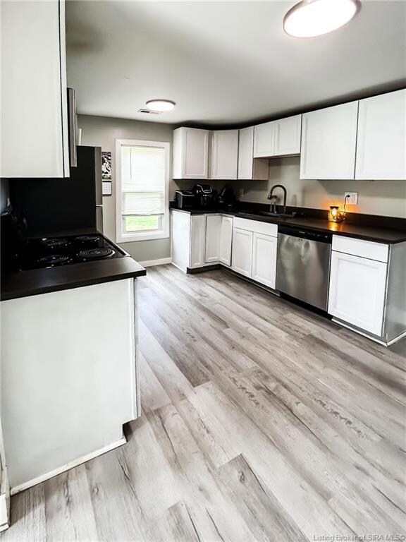 1134 N Marion St, Mitchell, IN 47446 - photo 6