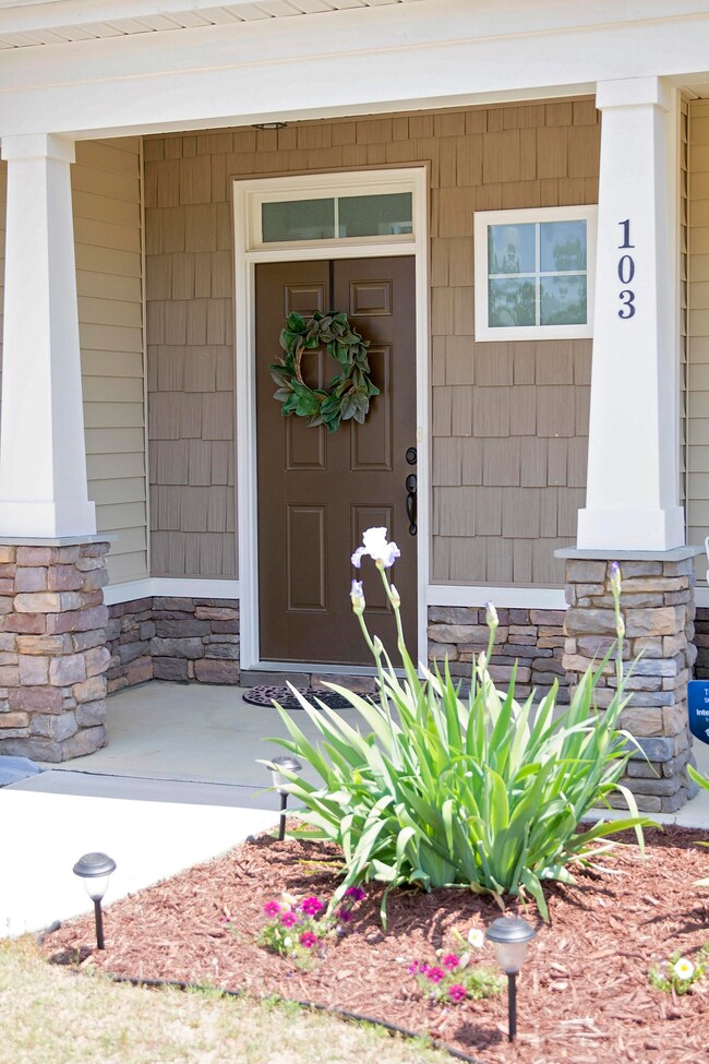 103 Caulfield Rd, Aberdeen, NC 28315 - photo 4