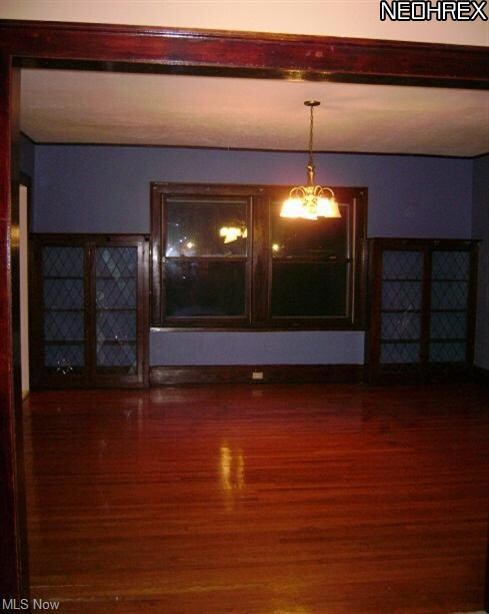 Spacious 20 x 20 formal dining room.   Big enough to dance in!