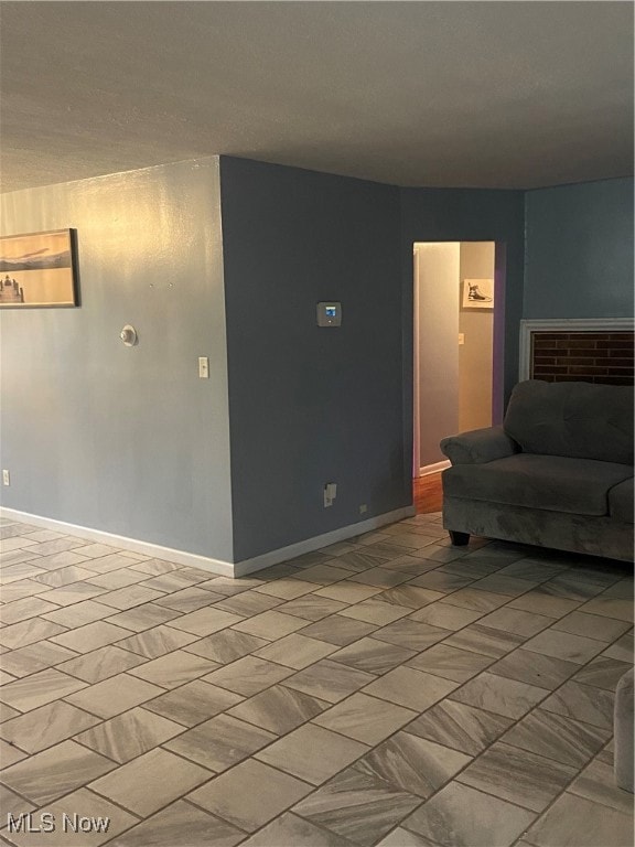 16307 Highview Dr, Cleveland, OH 44128 - photo 6