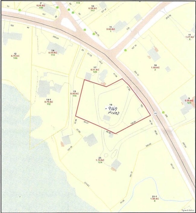 122 Gore Rd, Webster, MA 01570 - photo 2