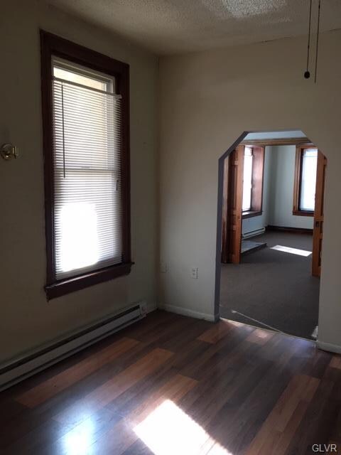 301 N 2nd St, Allentown, PA 18102 - photo 6