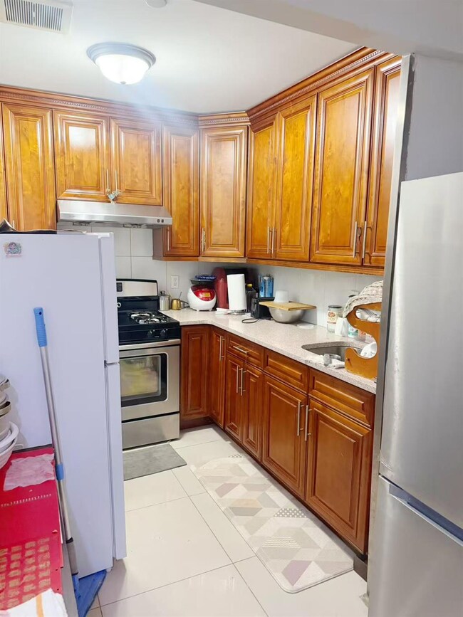 10831 50th Ave unit 3A, Corona, NY 11368 - photo 7