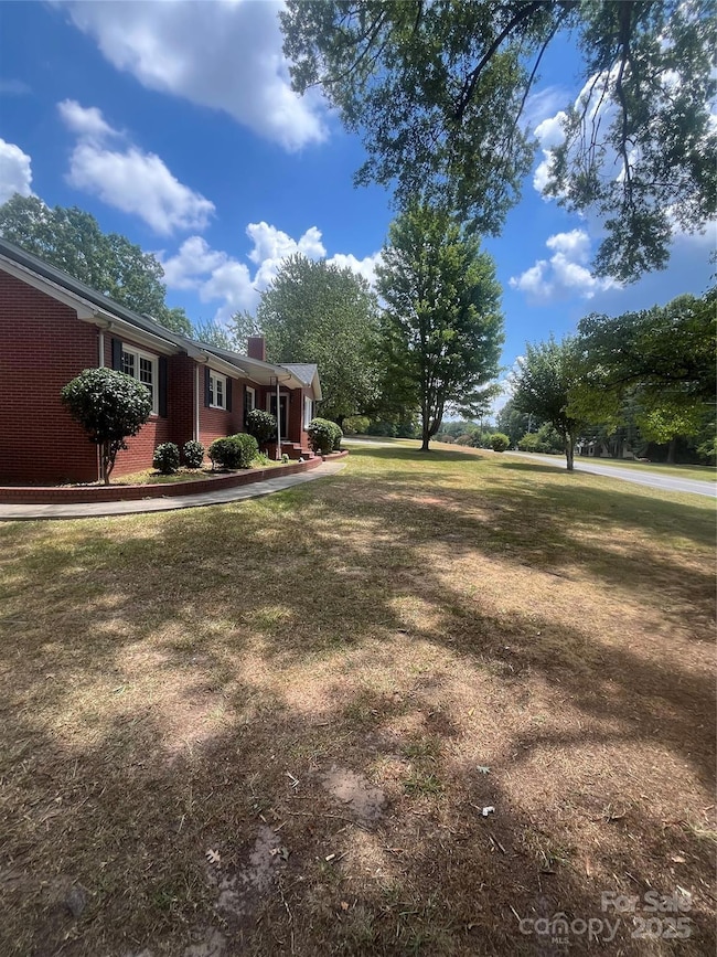 569 Great Falls Hwy, Chester, SC 29706 - photo 3