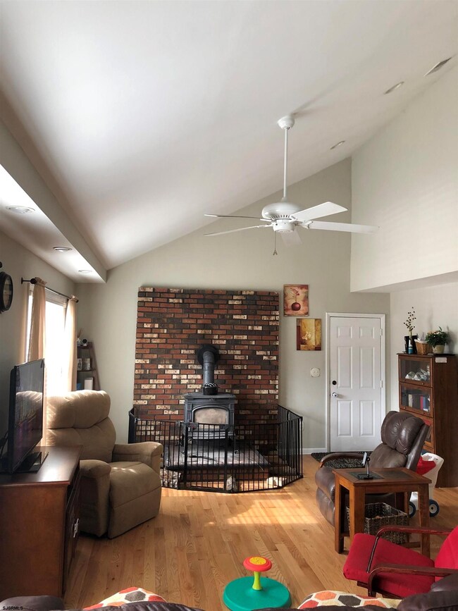 1723 Lee Ct, Blackwood, NJ 08012 - photo 4