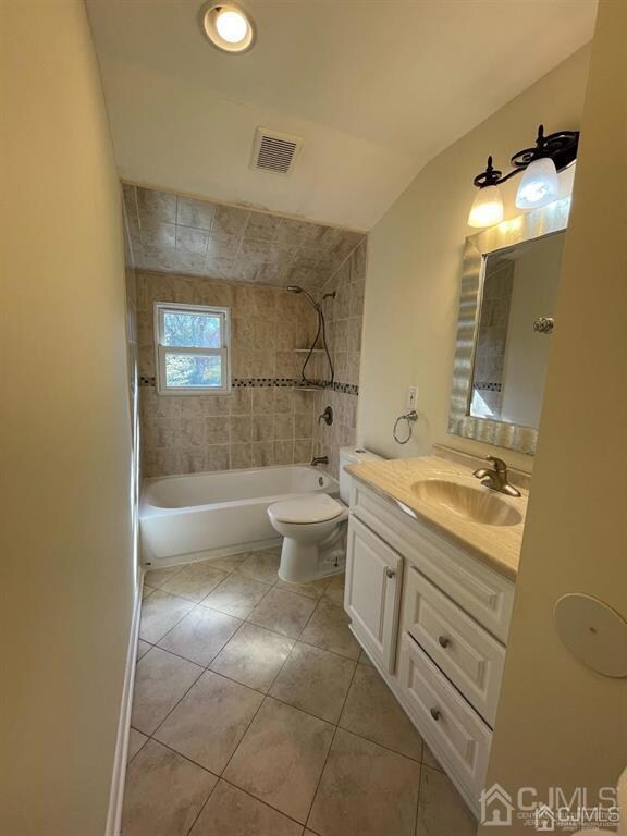 74 Philo Blvd unit 2, Edison, NJ 08837 - photo 4