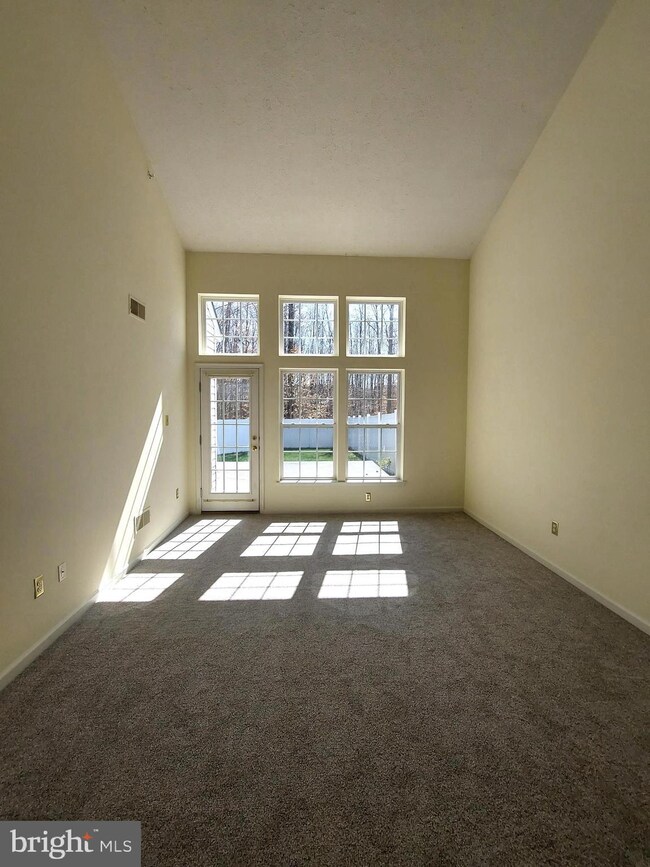 5005 Woods Line Dr, Aberdeen, MD 21001 - photo 2