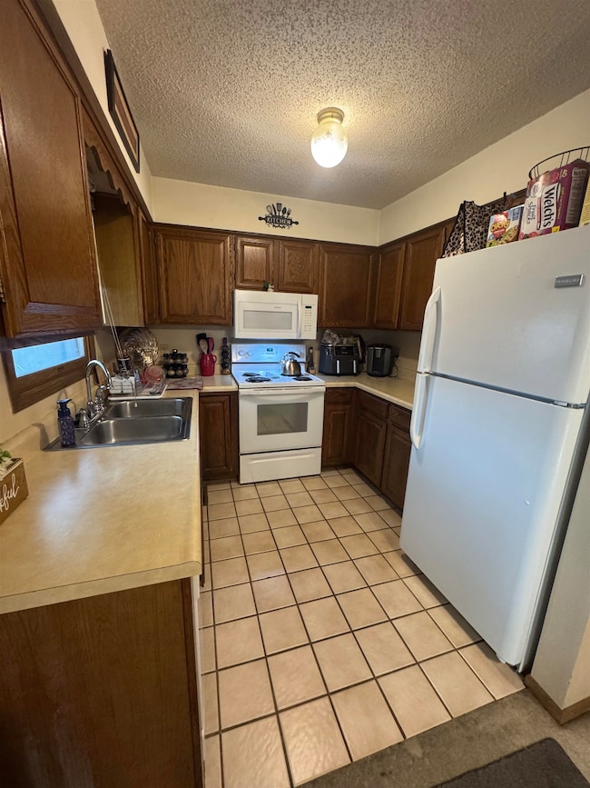 9413 E Bluestem St, Wichita, KS 67207 - photo 7