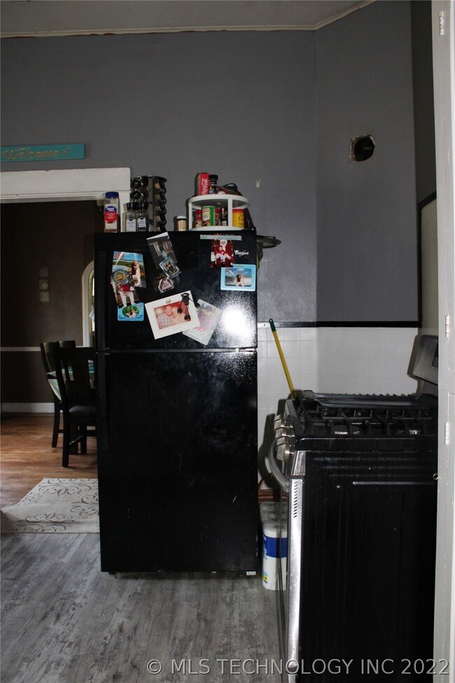 301 C St SW, Ardmore, OK 73401 - photo 7