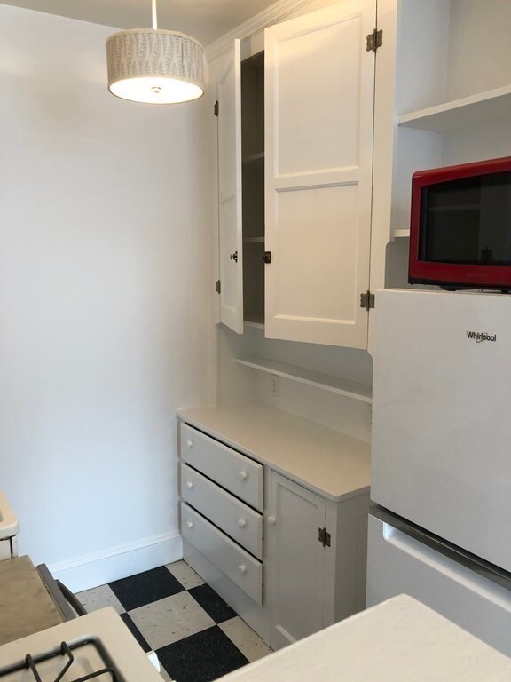 40 Linnaean St unit 14, Cambridge, MA 02138 - photo 6