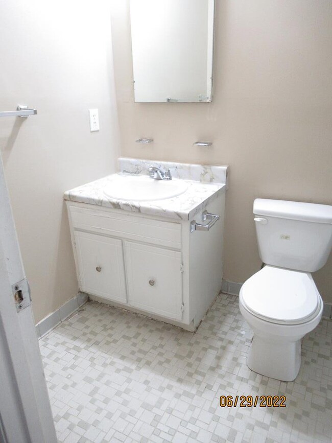 Hall Bathroom-Full Bath