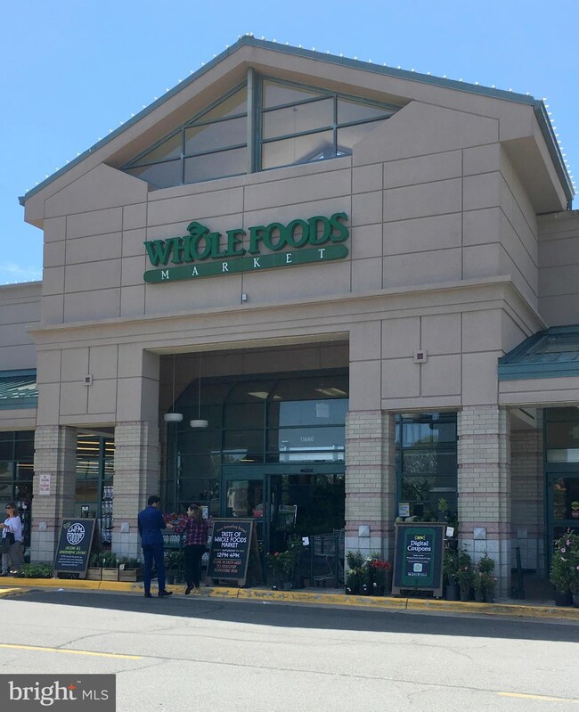 11200 Chestnut Grove Square unit 201, Reston, VA 20190 - photo 6