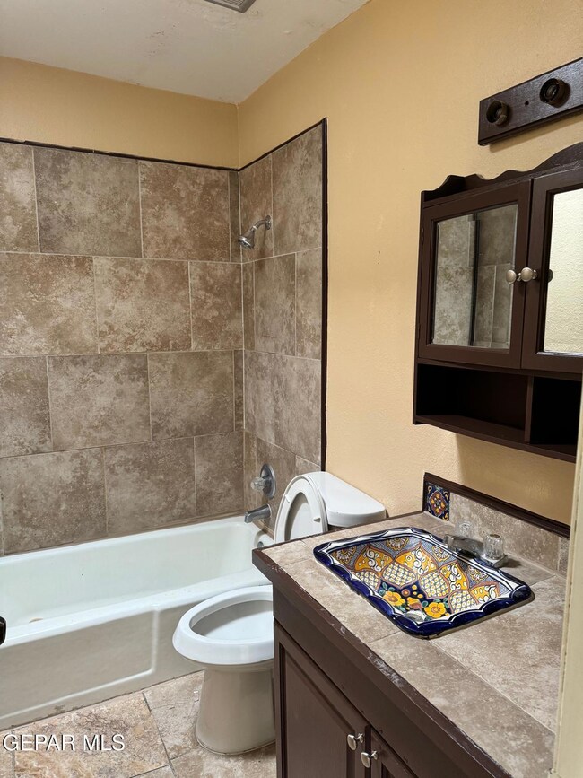 4703 Moonlight Ave unit 6, El Paso, TX 79904 - photo 6