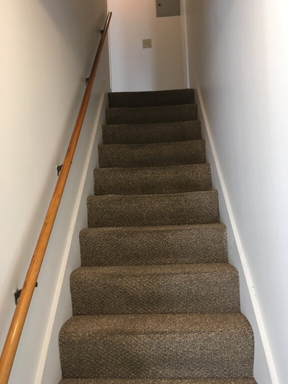 189 Lawrence St unit 2, Fall River, MA 02721 - photo 4