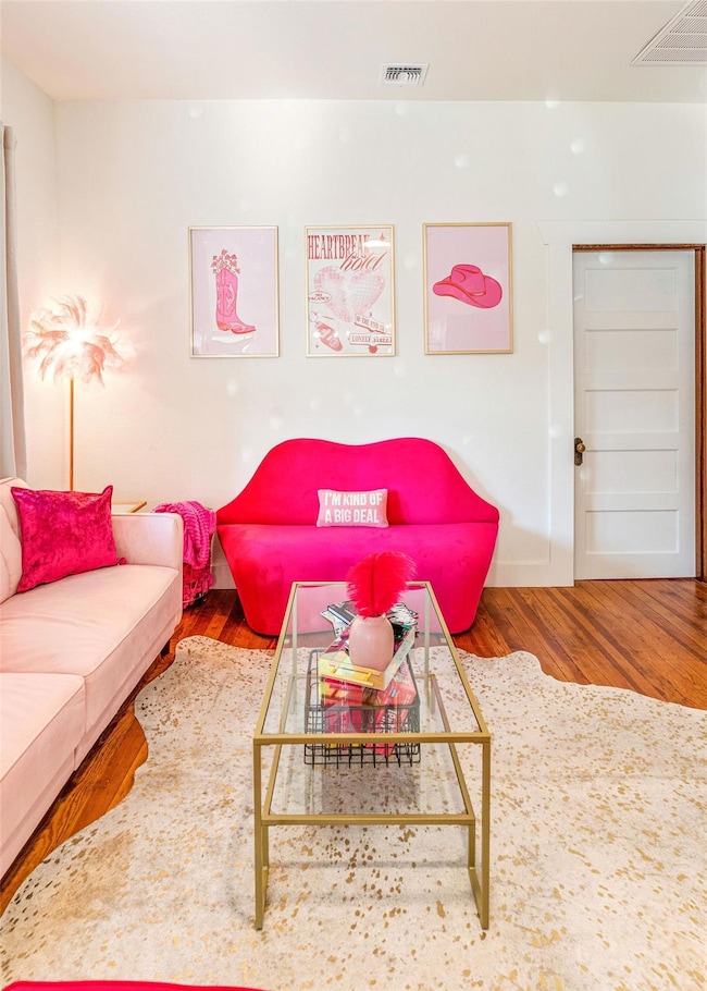 703 E Highway St, Fredericksburg, TX 78624 - photo 6