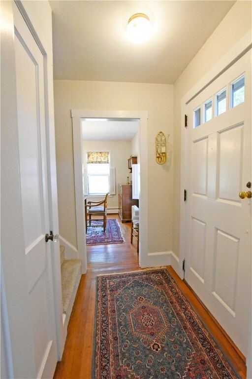 109 Worcester Ave, Riverside, RI 02915 - photo 5