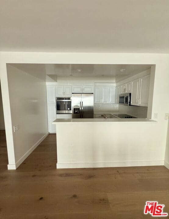 18071 Coastline Dr unit 16, Malibu, CA 90265 - photo 5