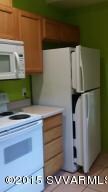 606DS Kitchen 1