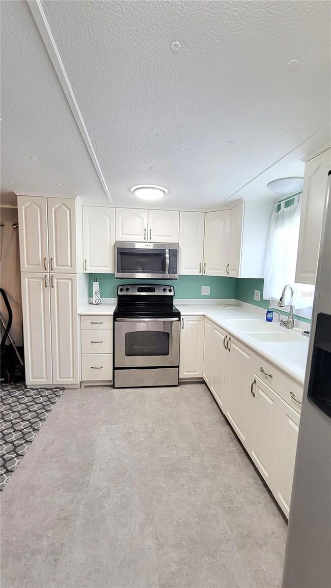 43 Fourth St, Punta Gorda, FL 33982 - photo 5