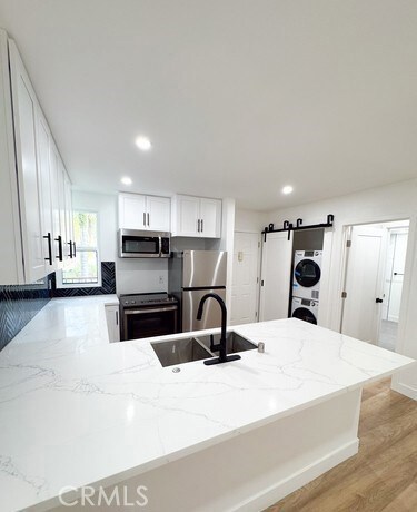 17000 Burbank Blvd unit 204, Encino, CA 91316 - photo 7