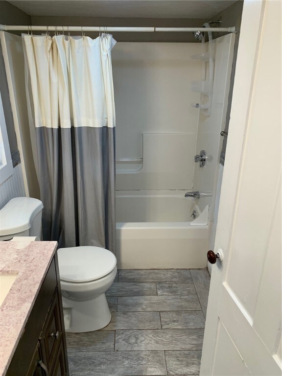 21 Pope St unit 1, Newport, RI 02840 - photo 6